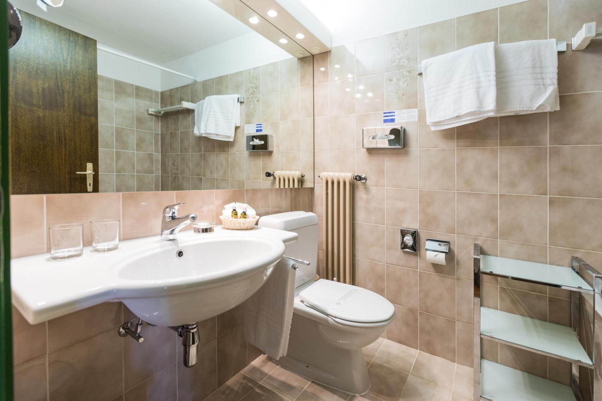 Hotel & Spa Cacciatori Cademario Rum bild