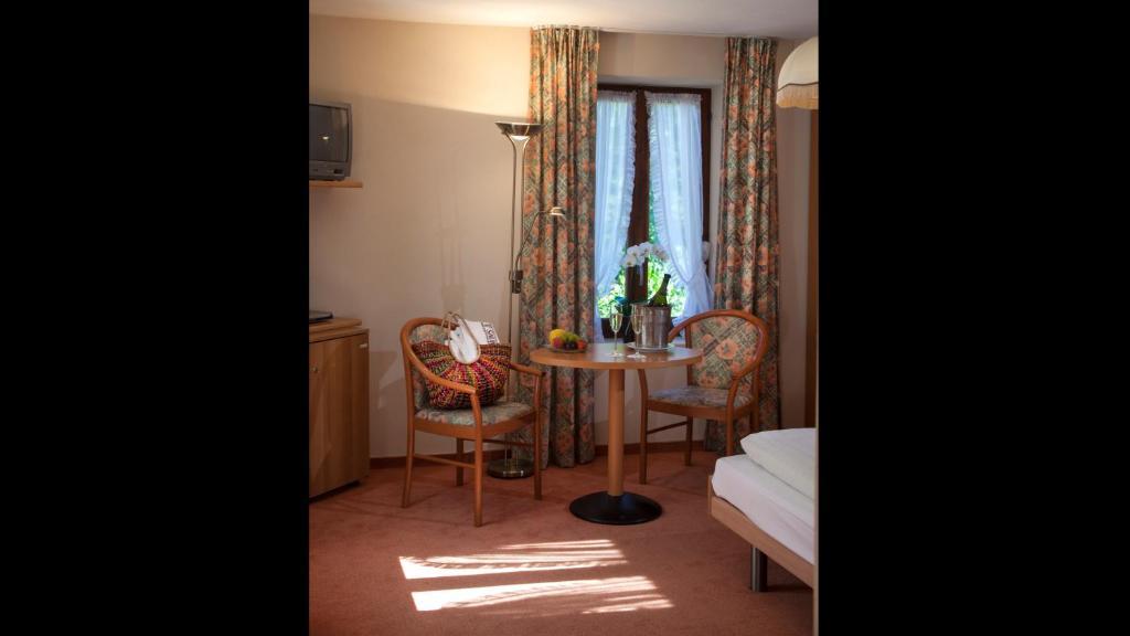Hotel & Spa Cacciatori Cademario Rum bild